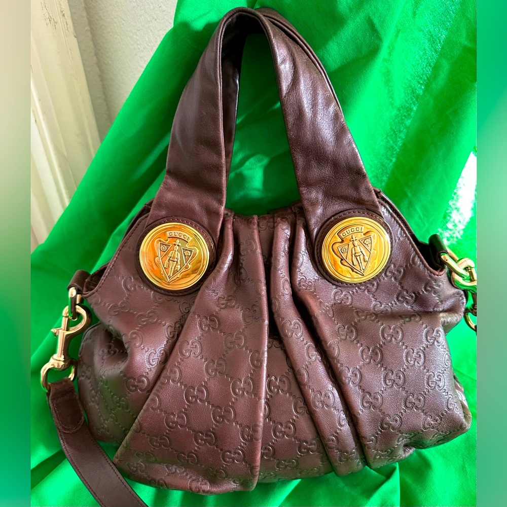 Authentic Gucci GG Monogram Brown Leather HandBag Gold Signature Medalions